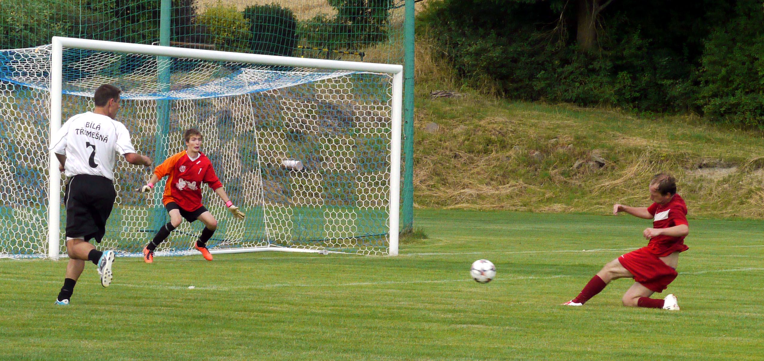 PU TJ Sokol Bílá Třemešná - FK Jaroměř A 23.7.2014, foto: Václav Mlejnek